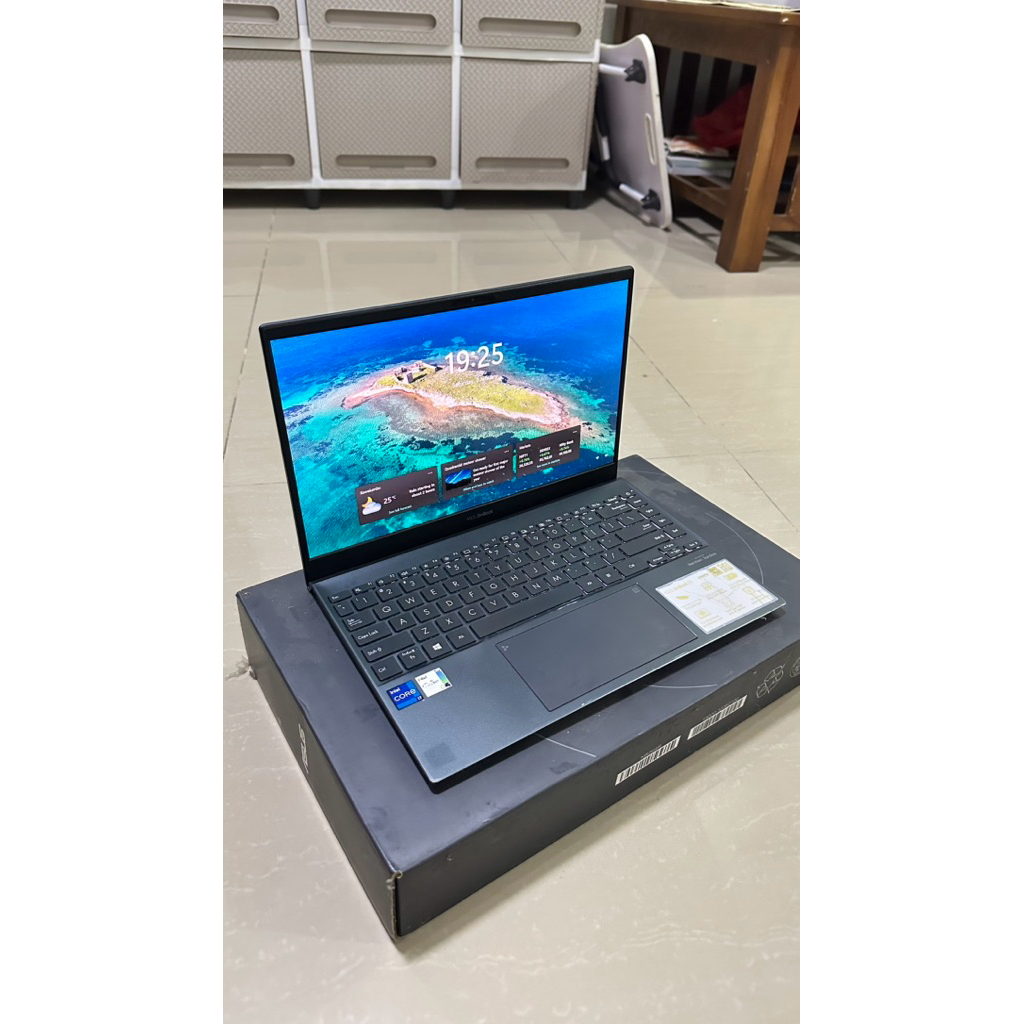 Asus UX325EA Core i7 Gen 11