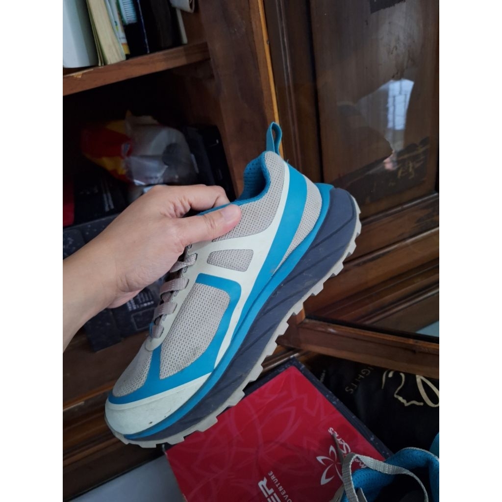 shikra trail run/hiking shoes [preloved]