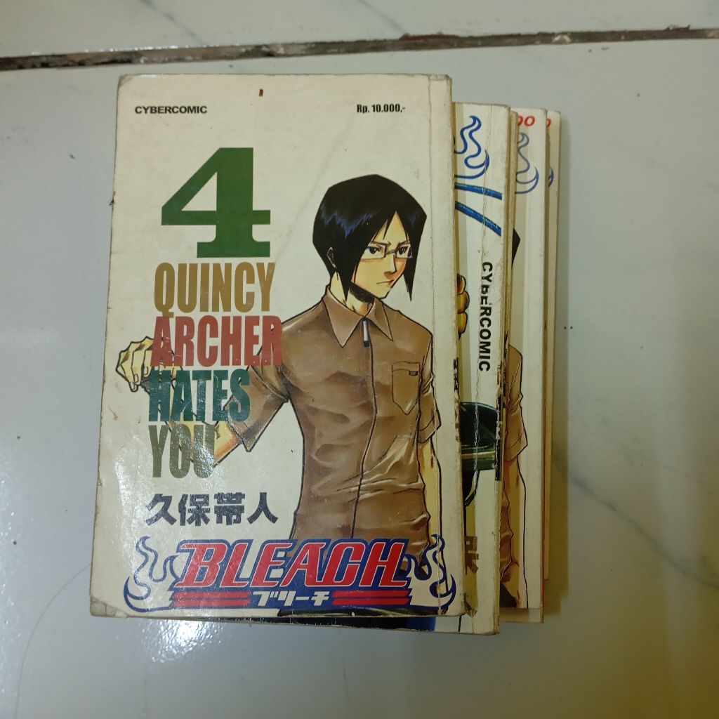 Komik Bleach vol 1,3,4& 2,3,4