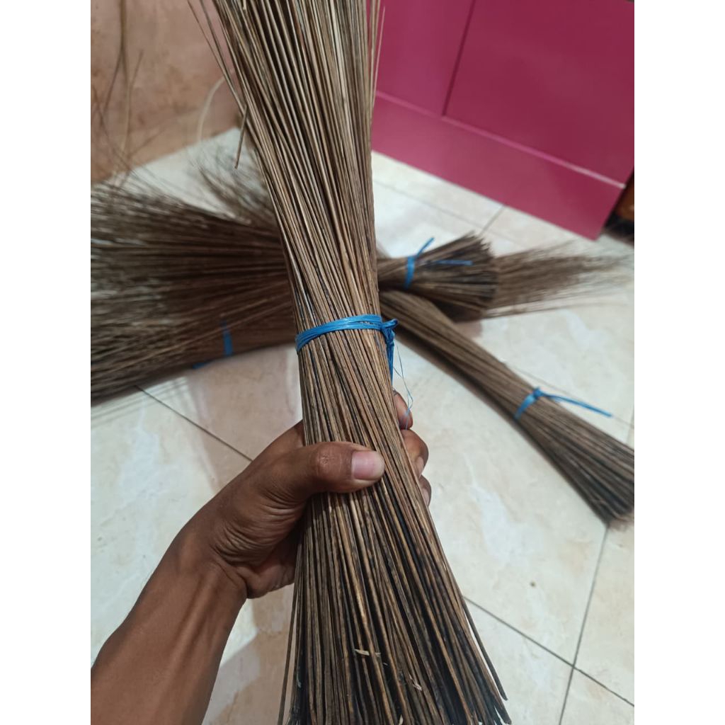 Sapu penangkal hujan Sapu ajaib Sapu lidi Sapu korek Sapu