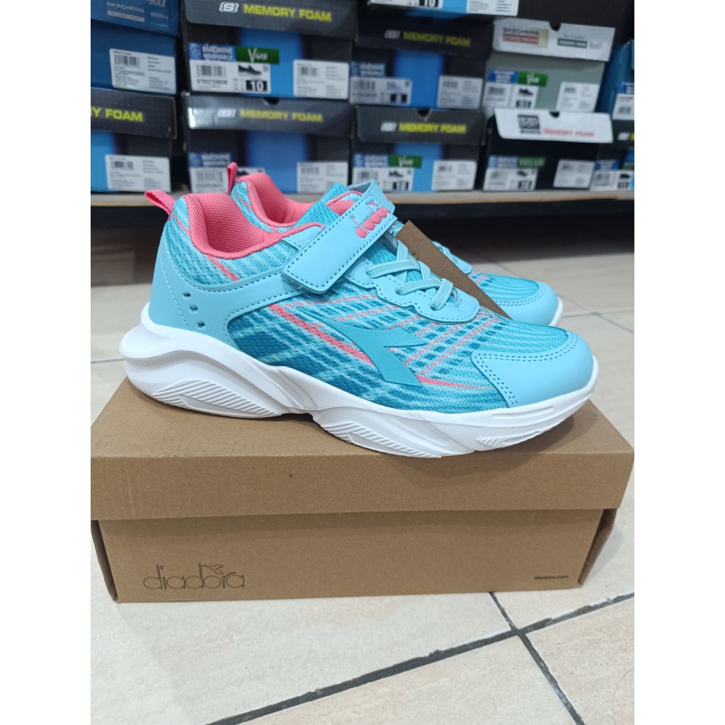 DIADORA GREGORIO SIZE 35