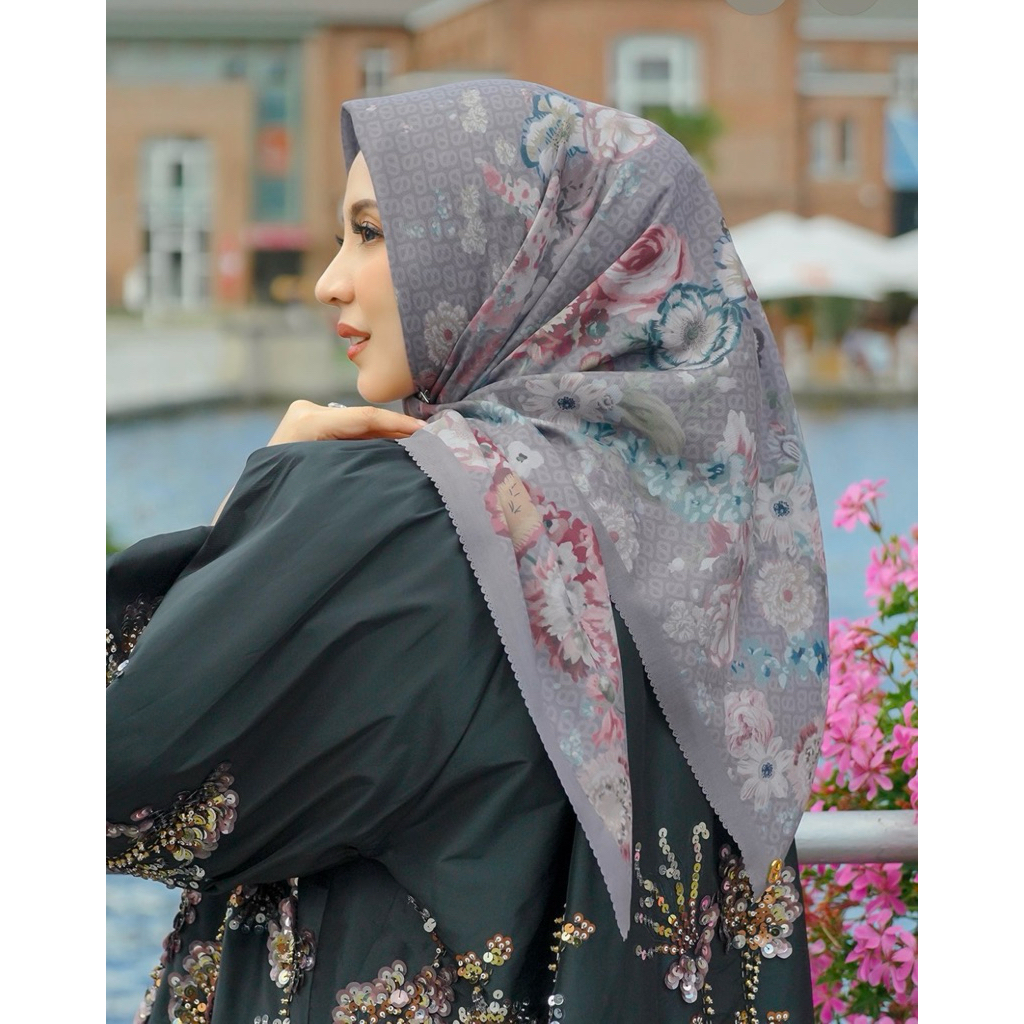 PRELOVED BUTTONSCRAVES