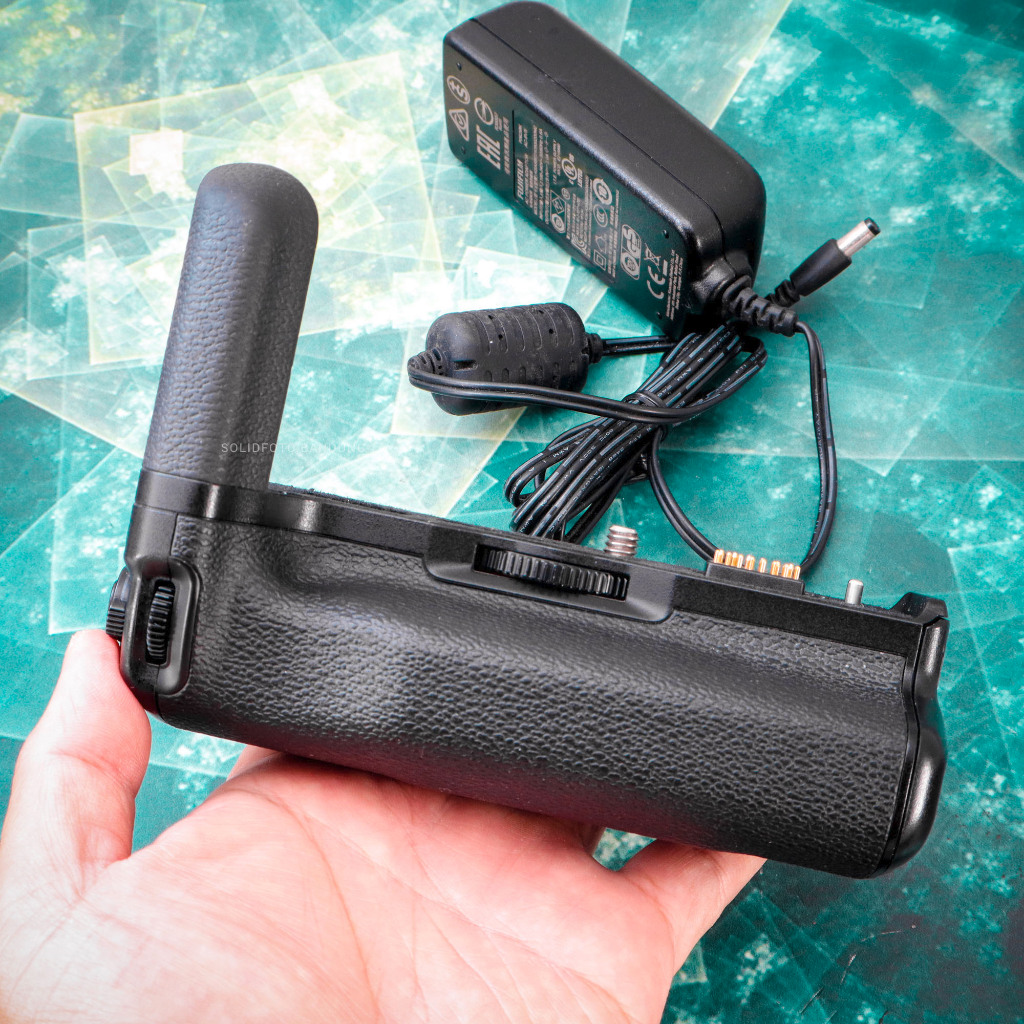 VG-XT3 Batre Grip for Fujifilm X-T3. 100% Original. Mulus. Battery grip Fuji XT3