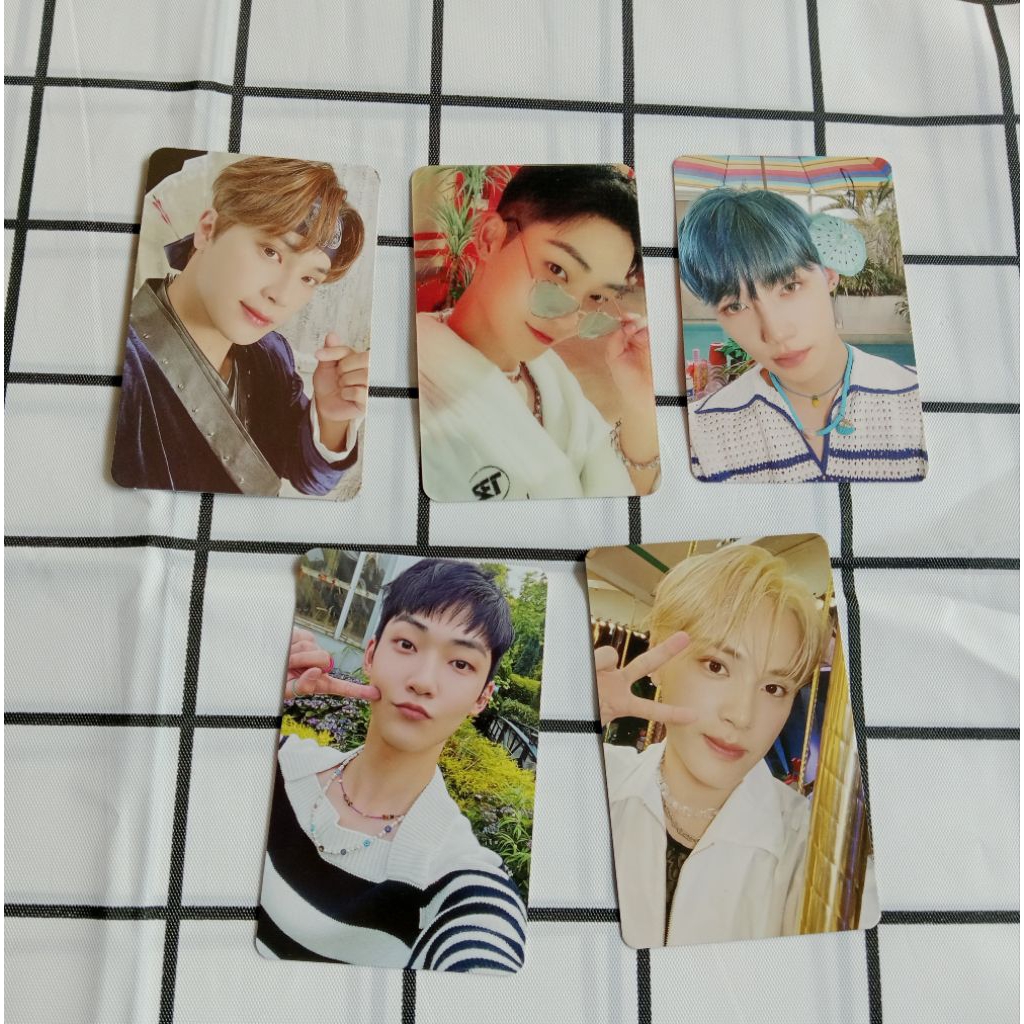 [OFFICIAL] photocard the boys thrill-ing album ver