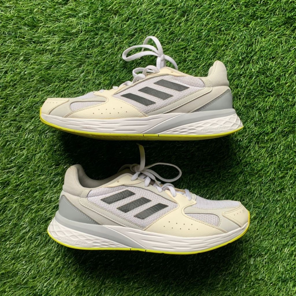 Sepatu Adidas Response Run white limme original