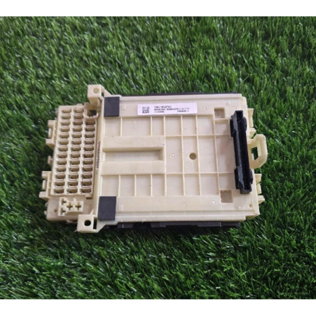 MODUL BSI BCM ECU SUZUKI BALENO HATCHBACK 36071M68PA2 ORIGINAL