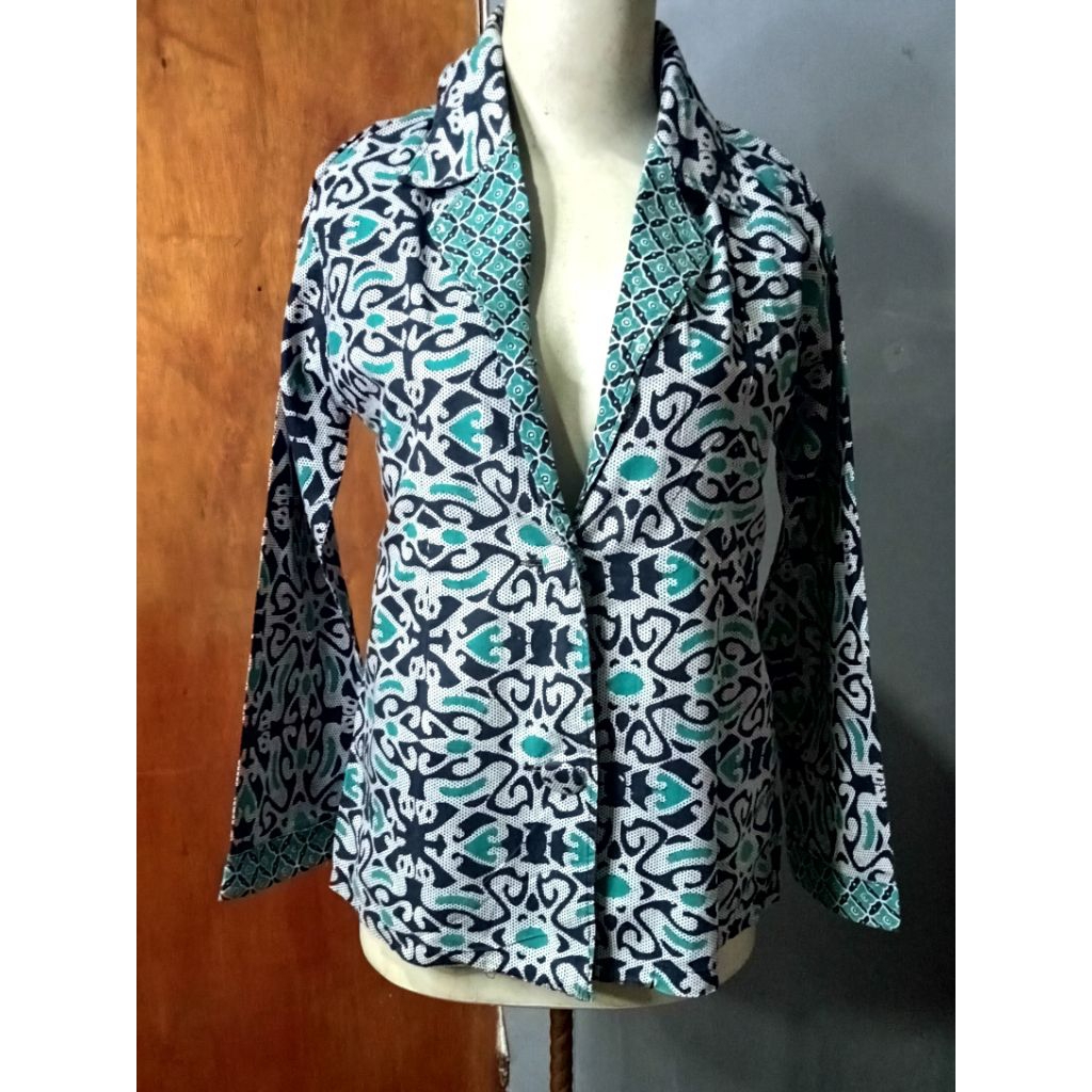 Outer batik wanita lengan panjang/ Jas batik wanita lengan panjang