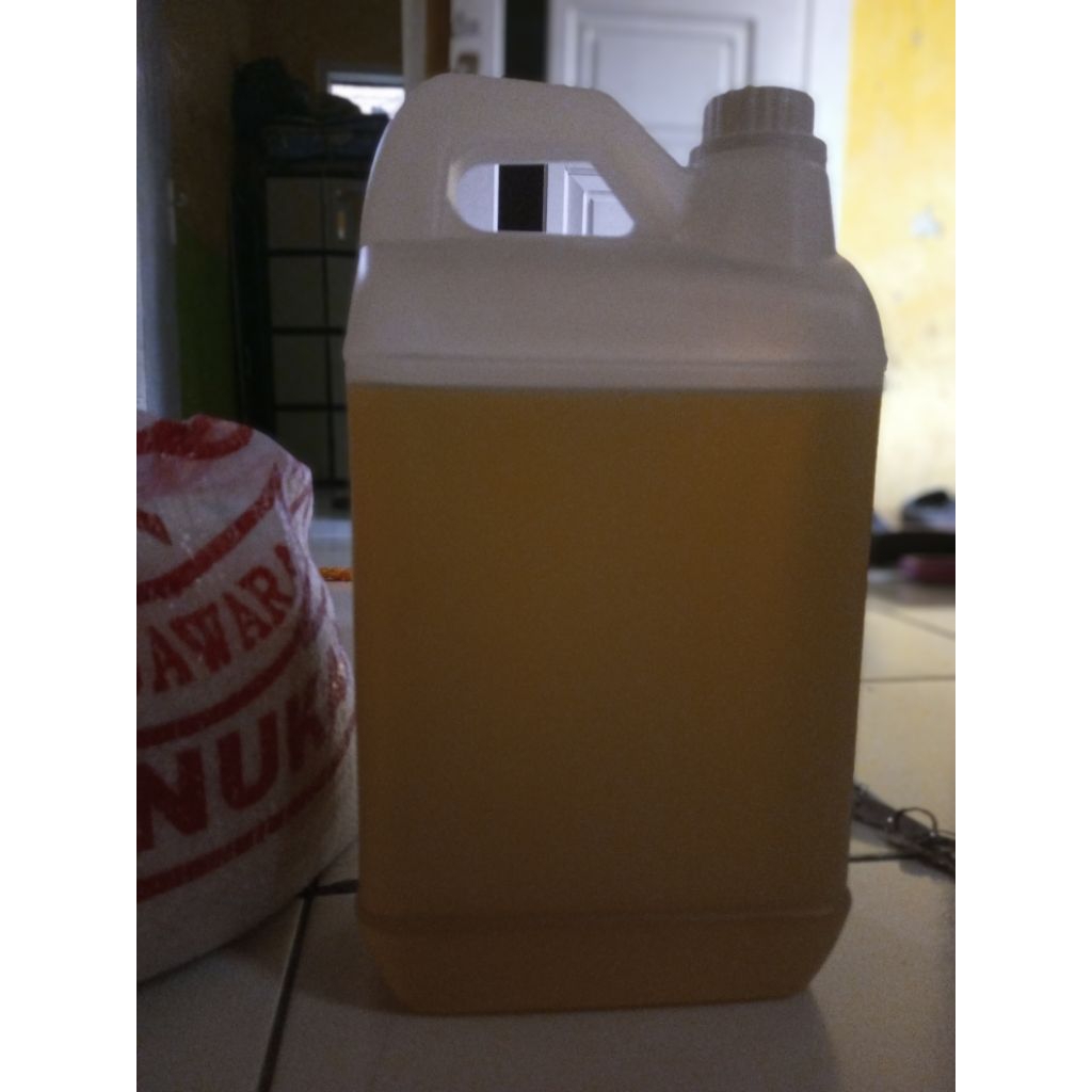 minyak goreng curah jerigen