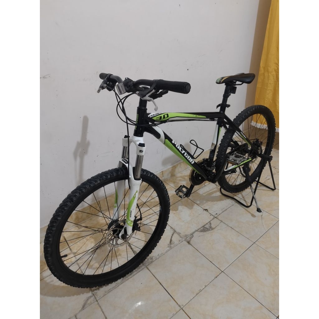 Sepeda Gunung Polygon Premier 3.0 26"