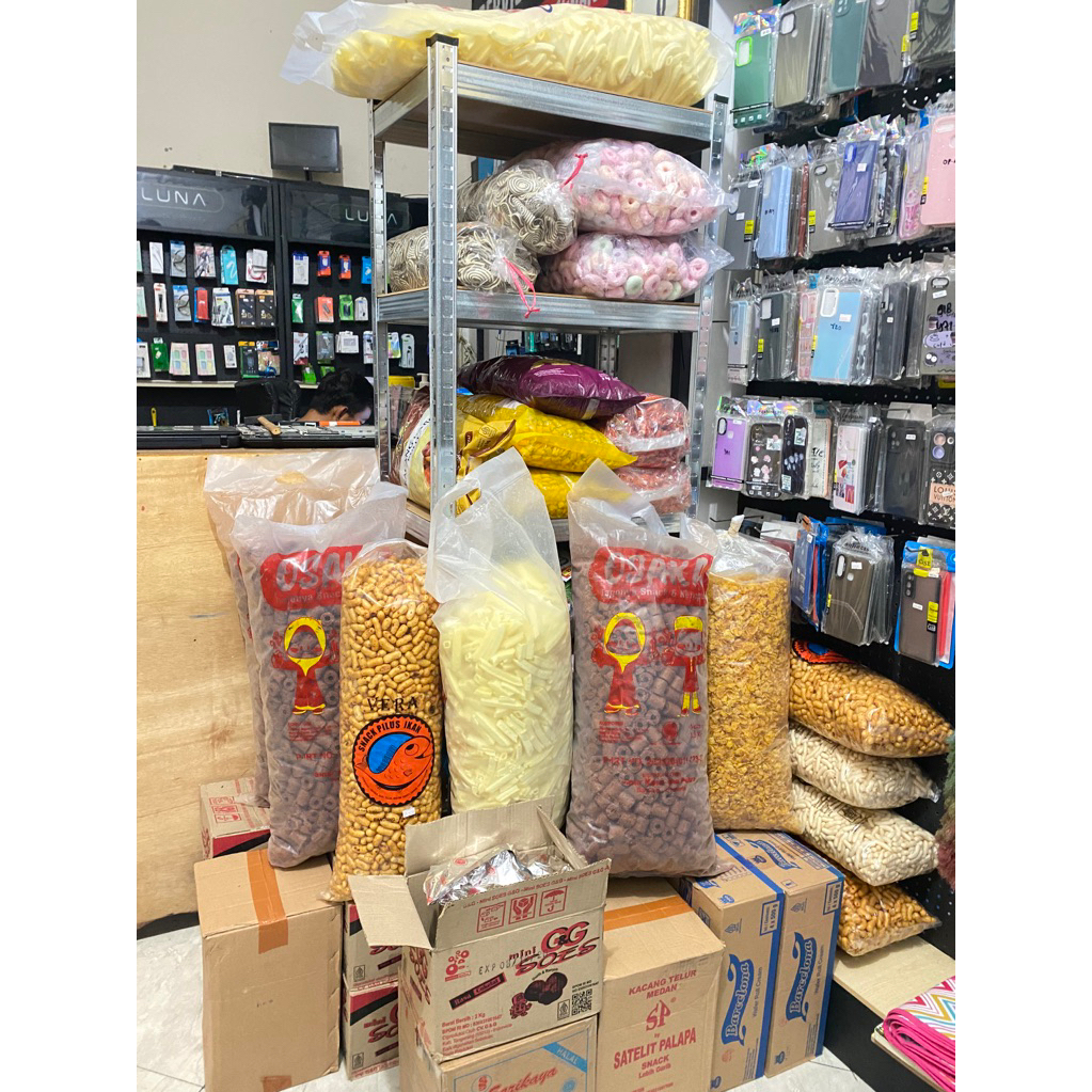 Aneka snack lengkap bebas pilih aneka cemilan grosir