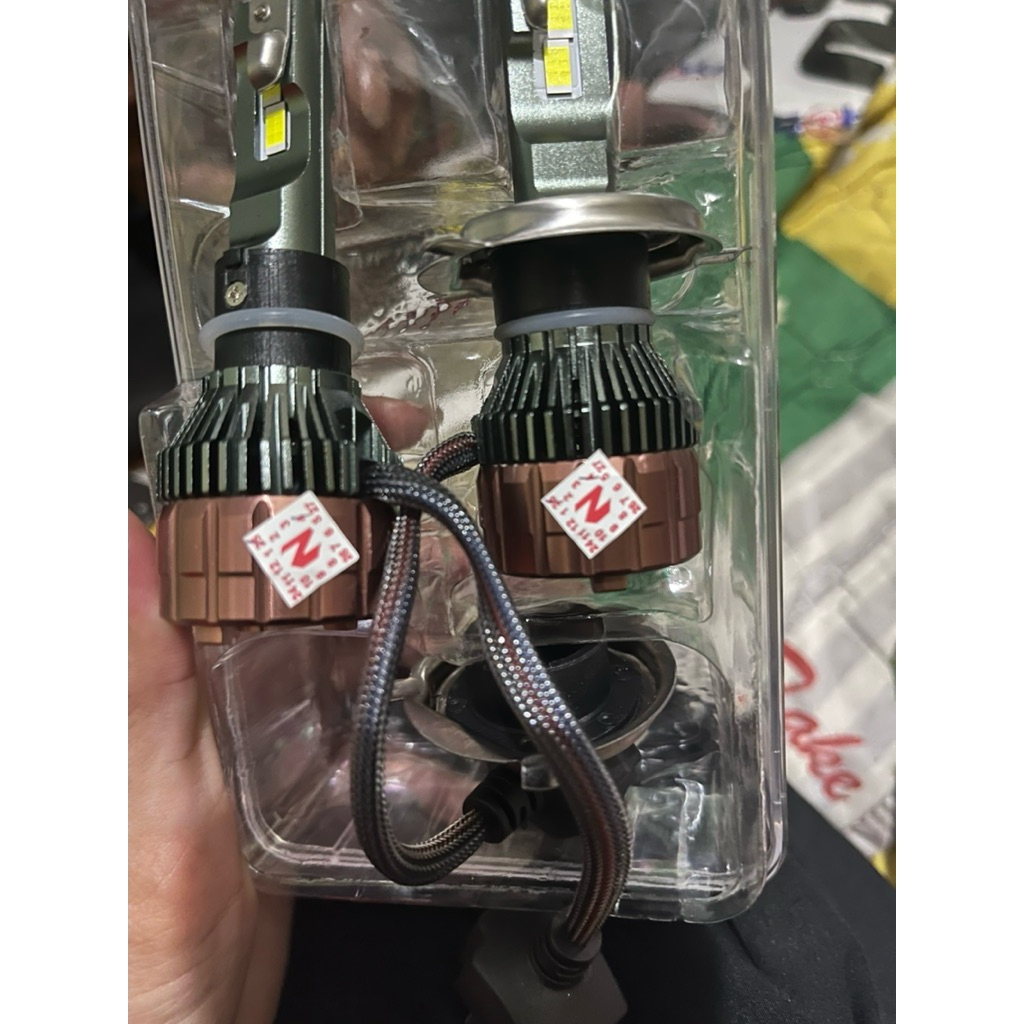 Lampu Led Mobil Universal Macrone 1 Warna H4