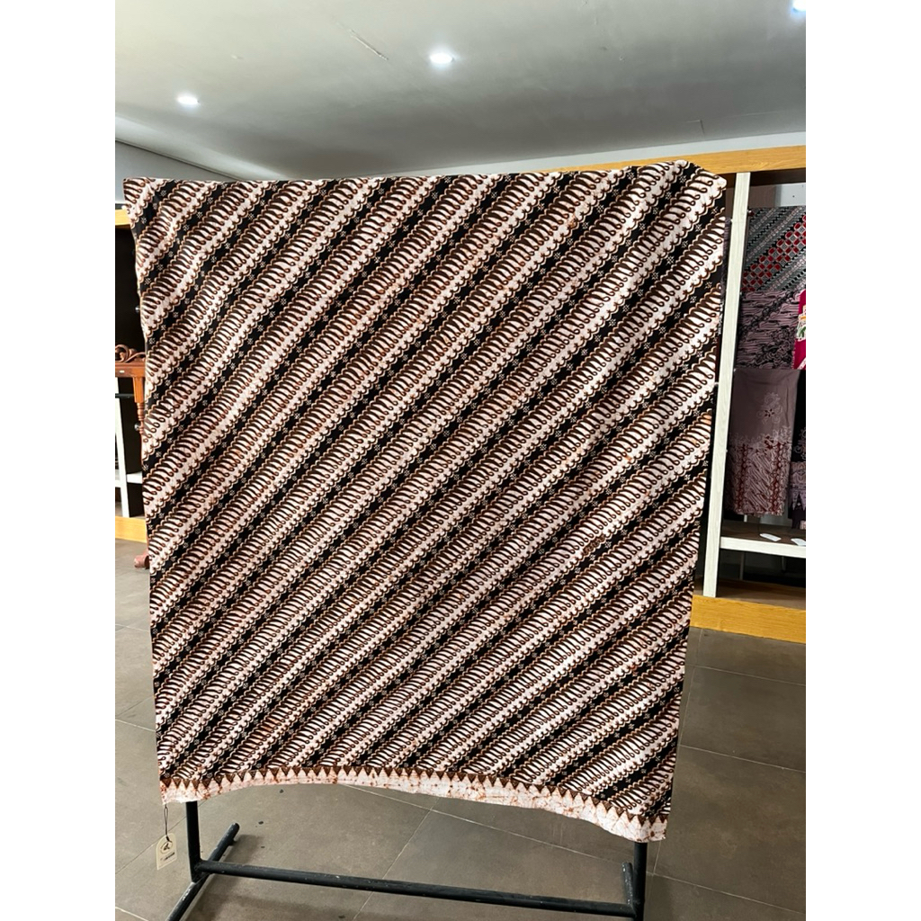Kain Batik Tulis Asli Banyuwangi – Batik Handmade Premium Motif Khas 2 Meter