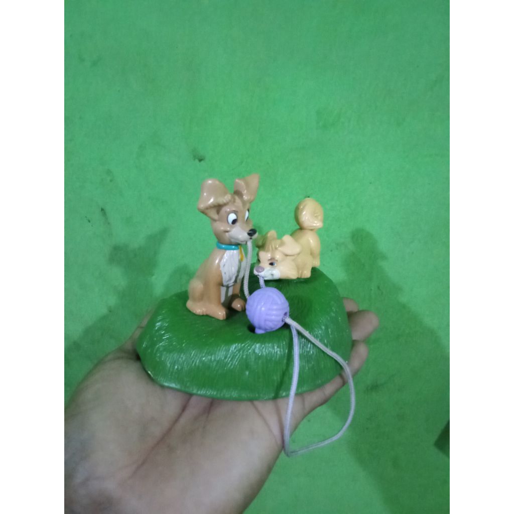 mainan figure happy meal McDonald's lady and the tramp
