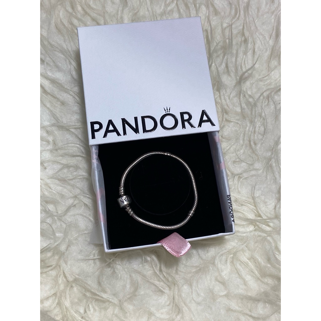 Preloved Bracelet Pandora