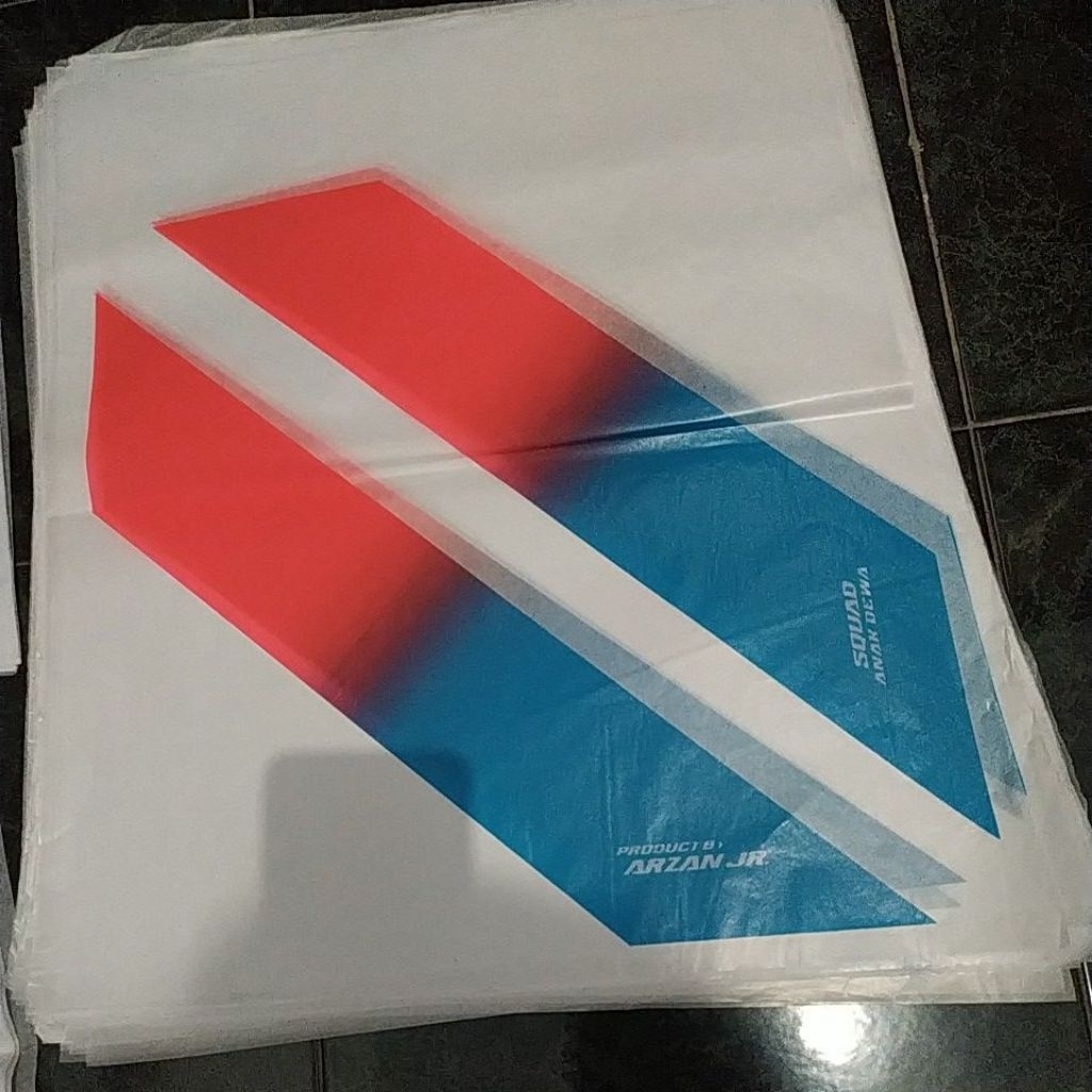 kertas layangan seot. ( kertas minyak)