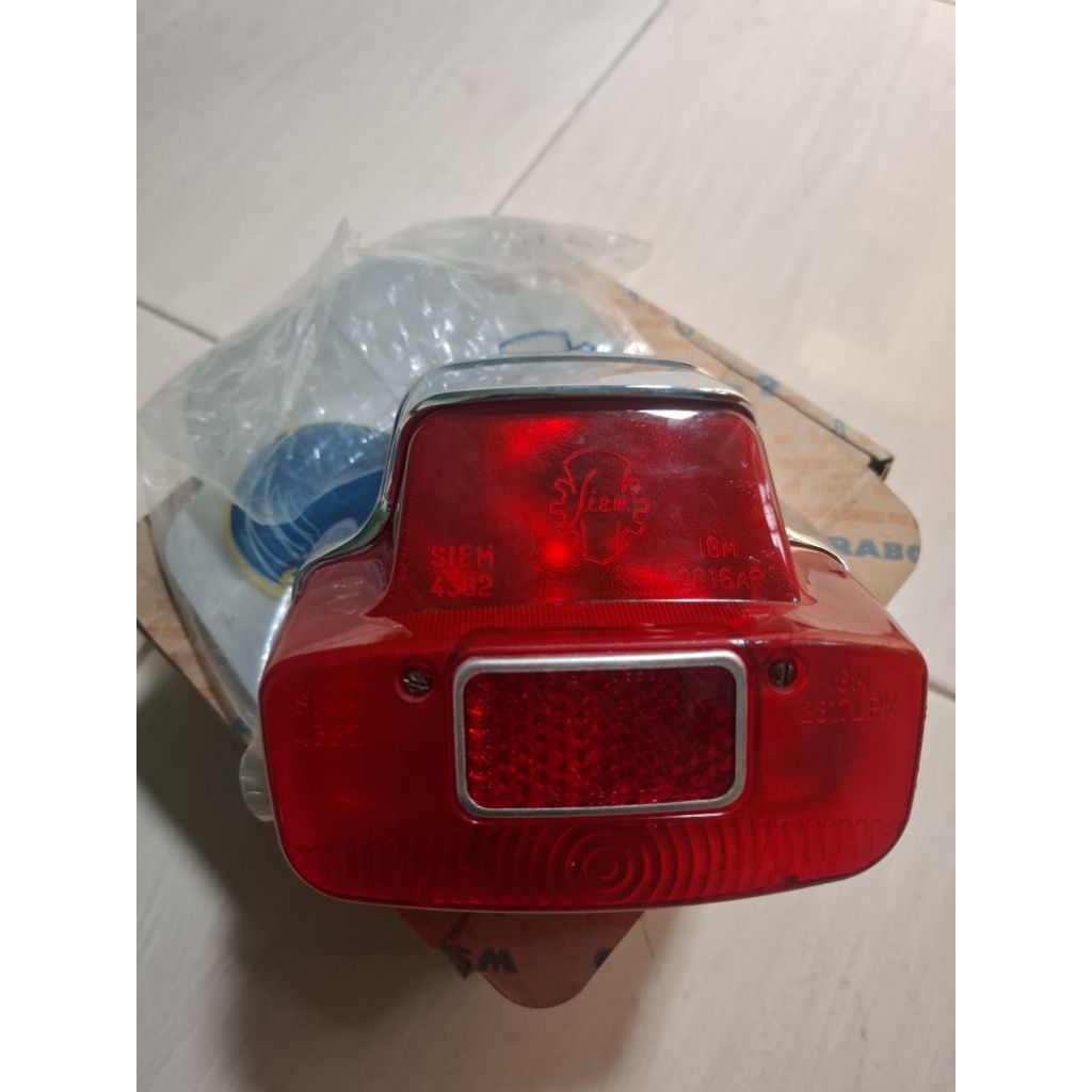 Stoplamp Pet Siem Grabor Original