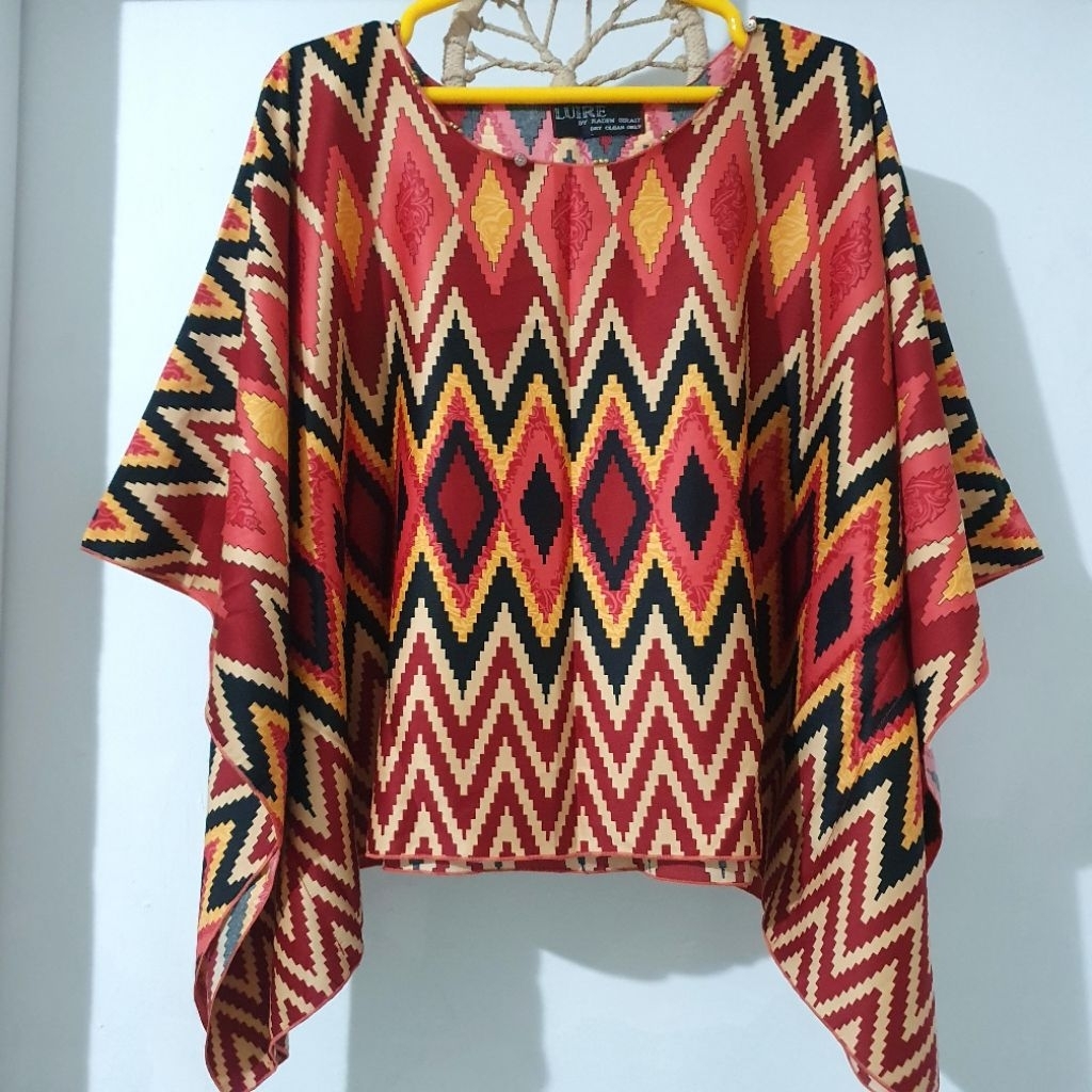 Luire by Raden Sirait - Atasan Wanita - Batik Wanita
