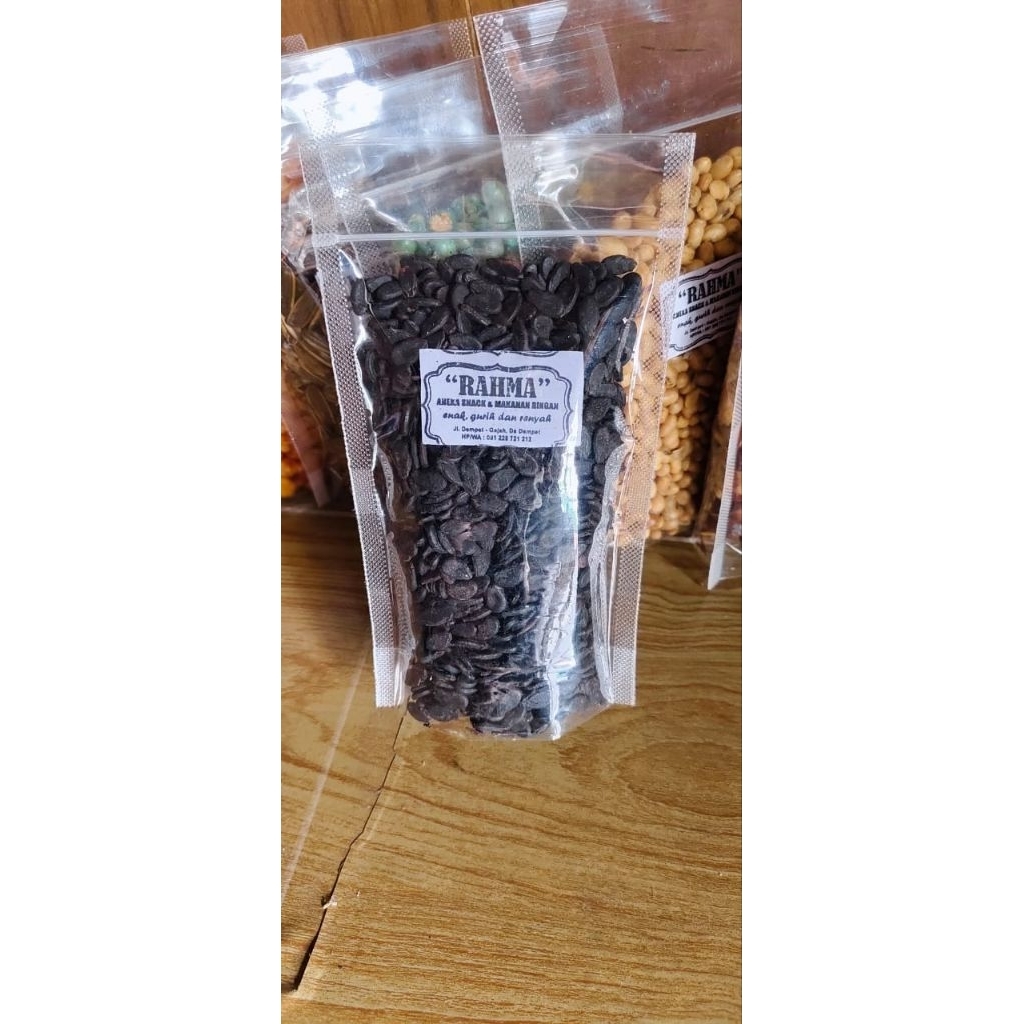 Kuaci biji semangka hitam 500gr