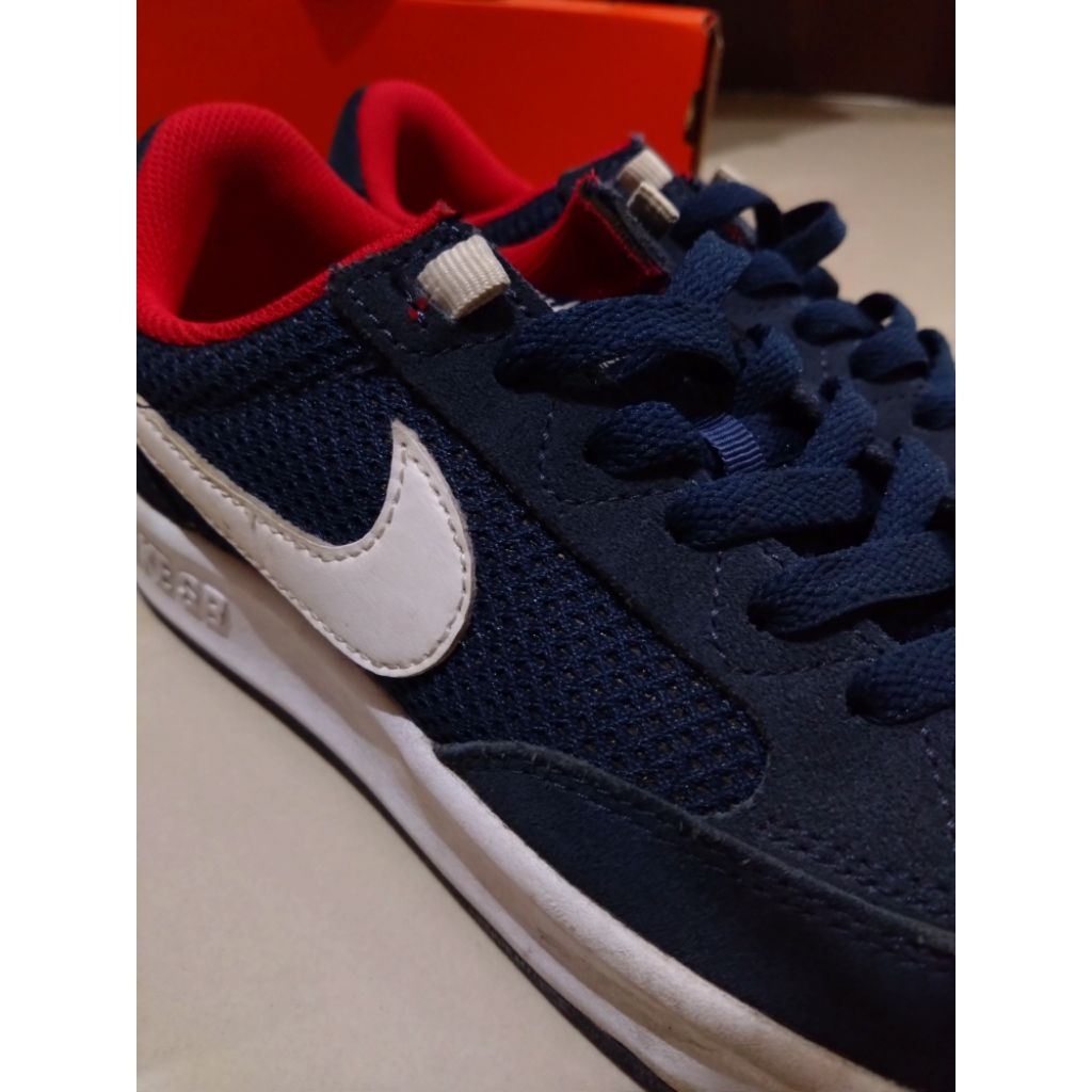 Nike SB Adversary﻿ Sepatu Sneakers Original Nike﻿ Biru Dongker/Navy﻿ 39
