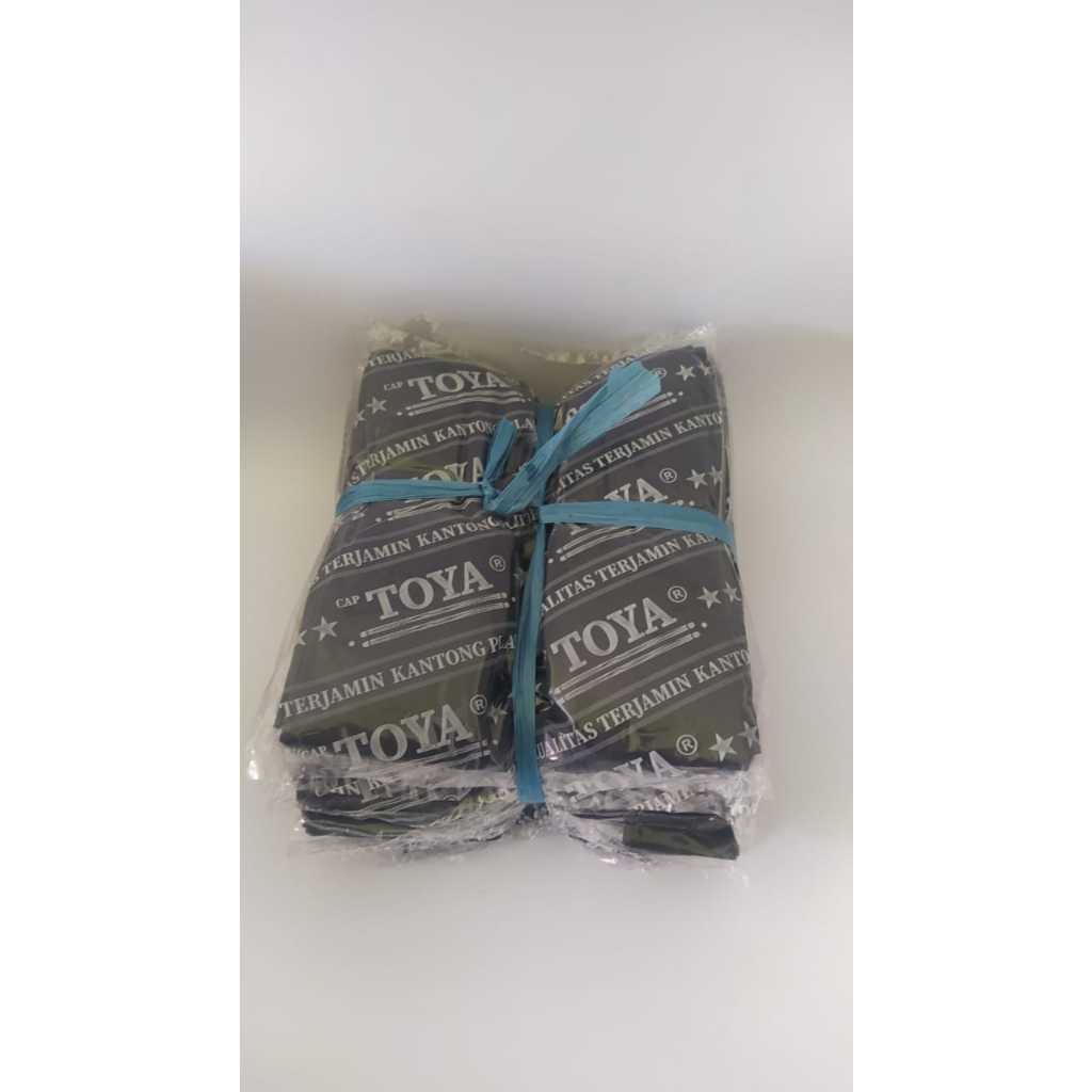 Toya Kantong Plastik HD ukuran 15/24 Hitam