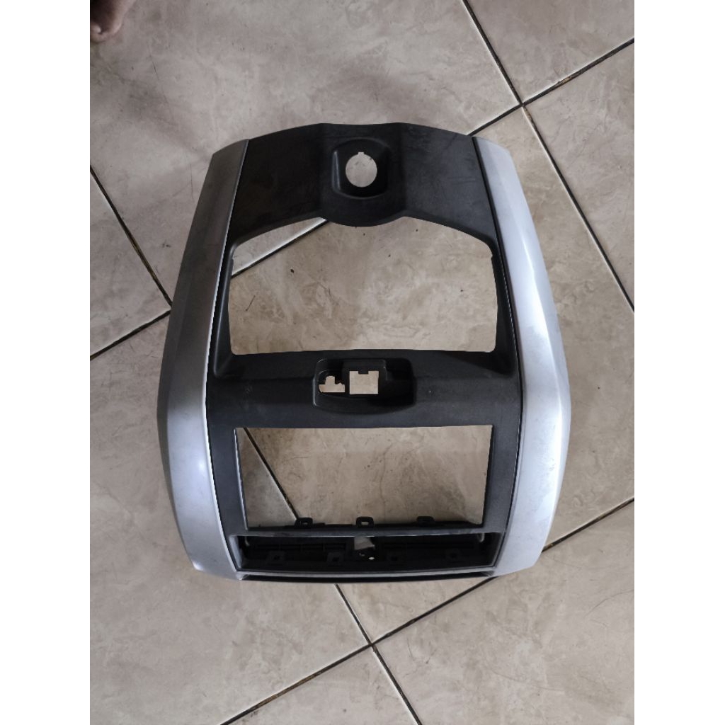 cover head unit grand livina original copotan
