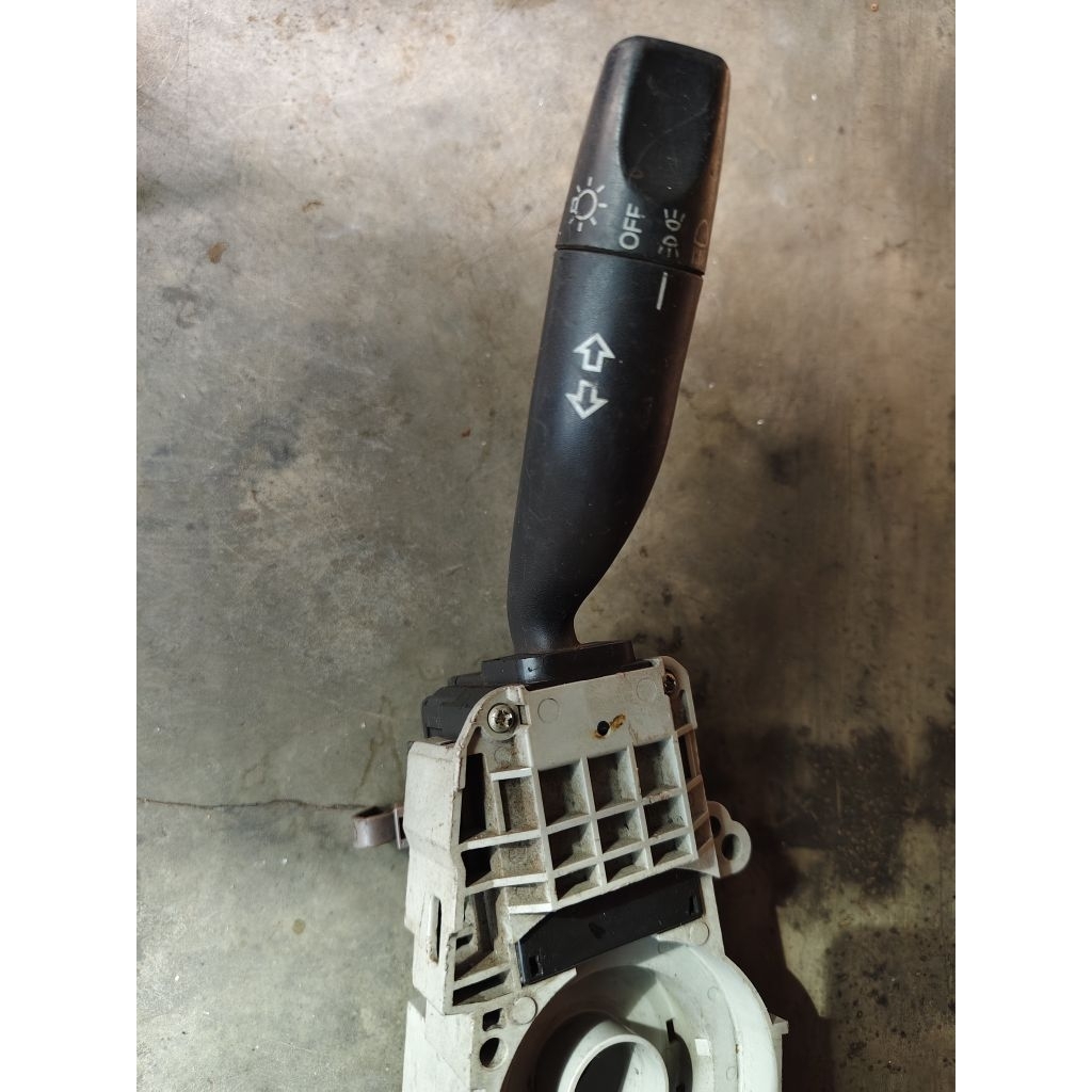 SAKLAR LAMPU HONDA MOBILIO BRIO