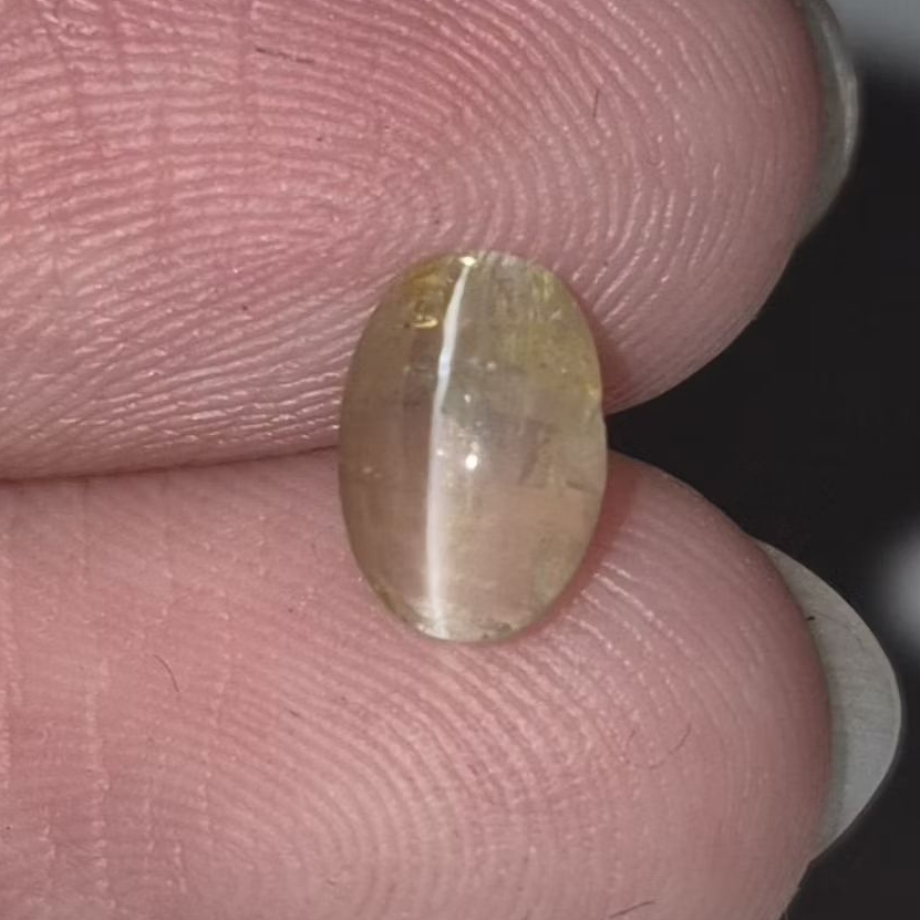 1.10 ct batu permata Natural Cat's Eye Sillimanite, permata natural cat's eye sillimanite 1.10ct dim