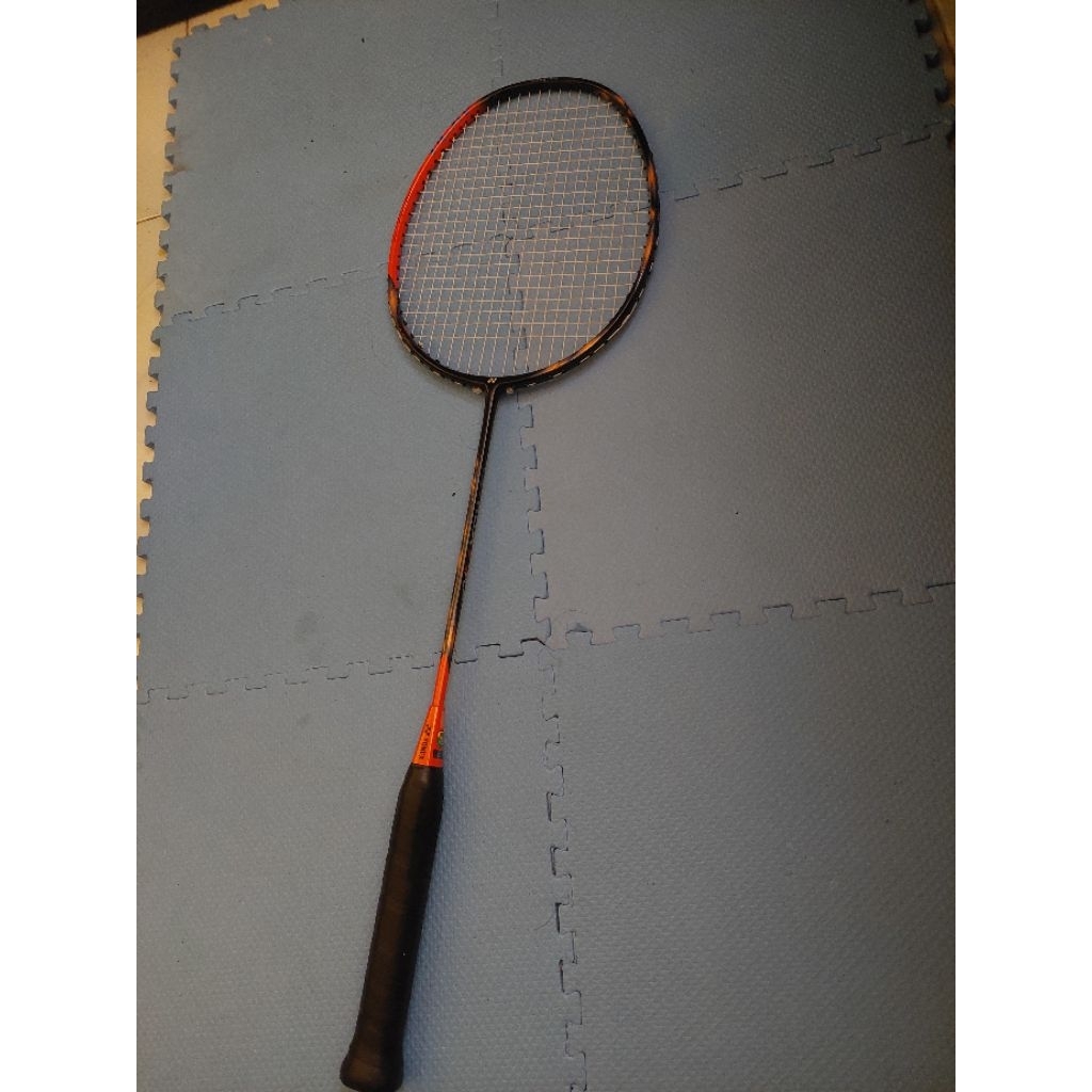 Yonex Astrox 77 Play