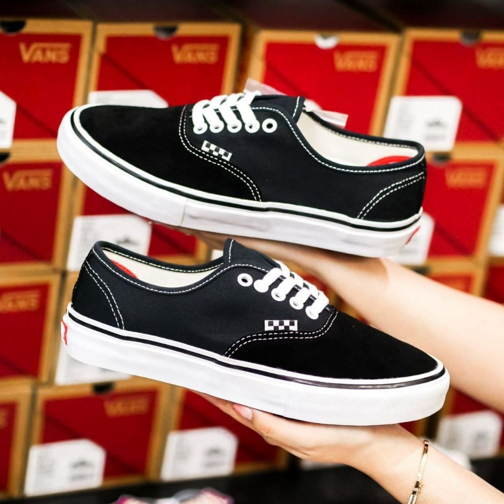 SEPATU VANS AUTHENTIC PRO SKATEBOARDING BLACK WHITE ORIGINAL