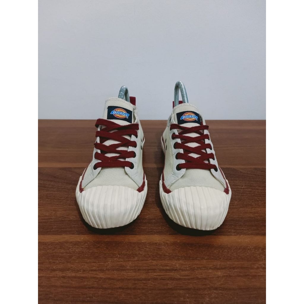 Sepatu Dickies Casual Ukuran 40