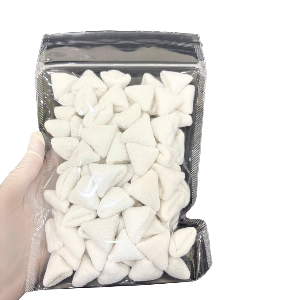 Dental Tampon Steril kasa segitiga  pasca pencabutan gigi isi 100 pcs LEBIH BESAR dan KAPAS lebih TE