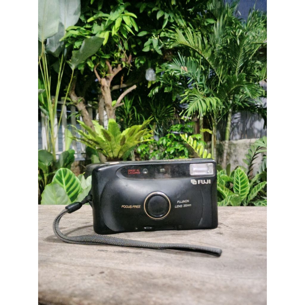Kamera Analog Fuji Film MDL-25N