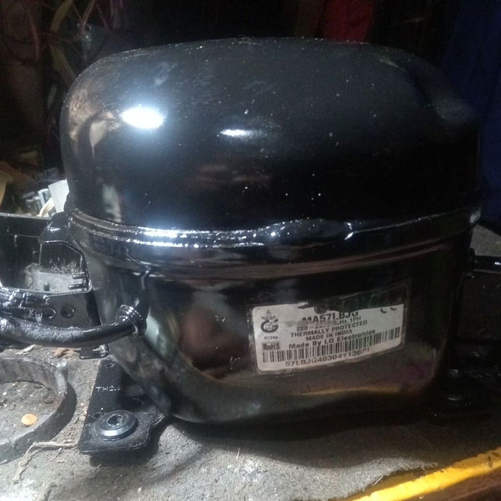 kompresor LG 1/6 PK original copotan dari kulkas 2pintu LG