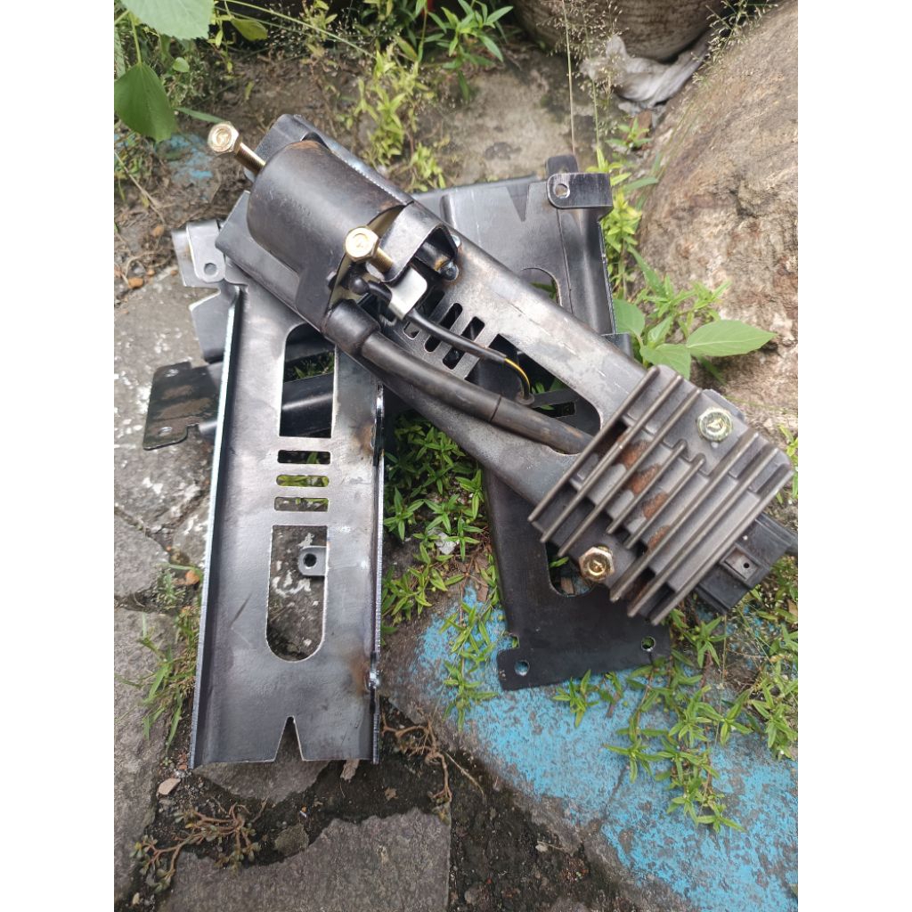 dudukan /pangkon breket koil kowel cb gl nganjukan tebal terbaru