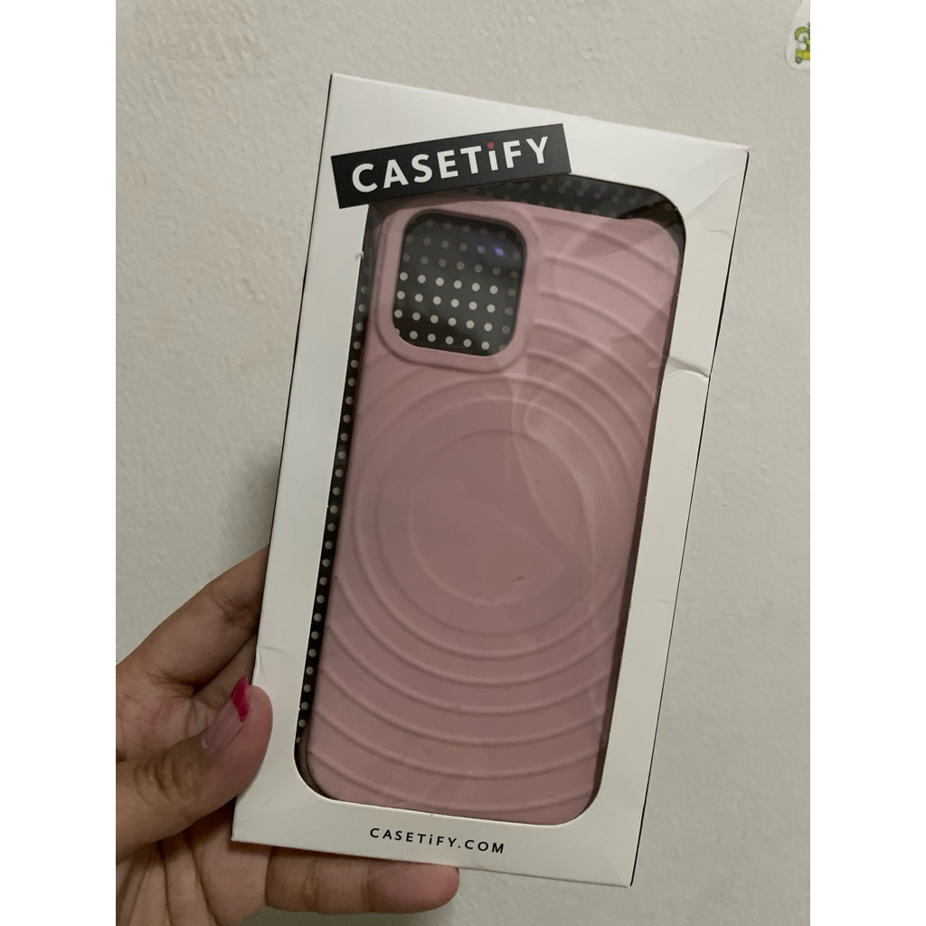 Case 12 Pro Pink