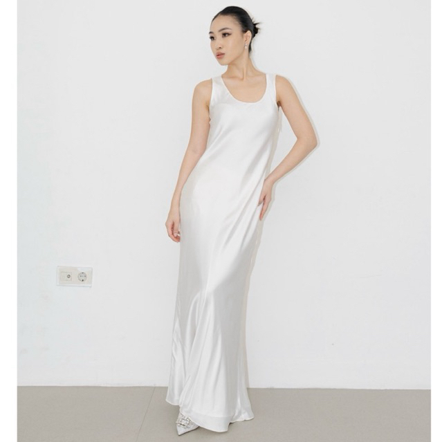 TROPHÉ - Mayfair Dress  | Satin Long Dress Loose | Dress Satin Pesta | Gold Ring | Bridesmaids