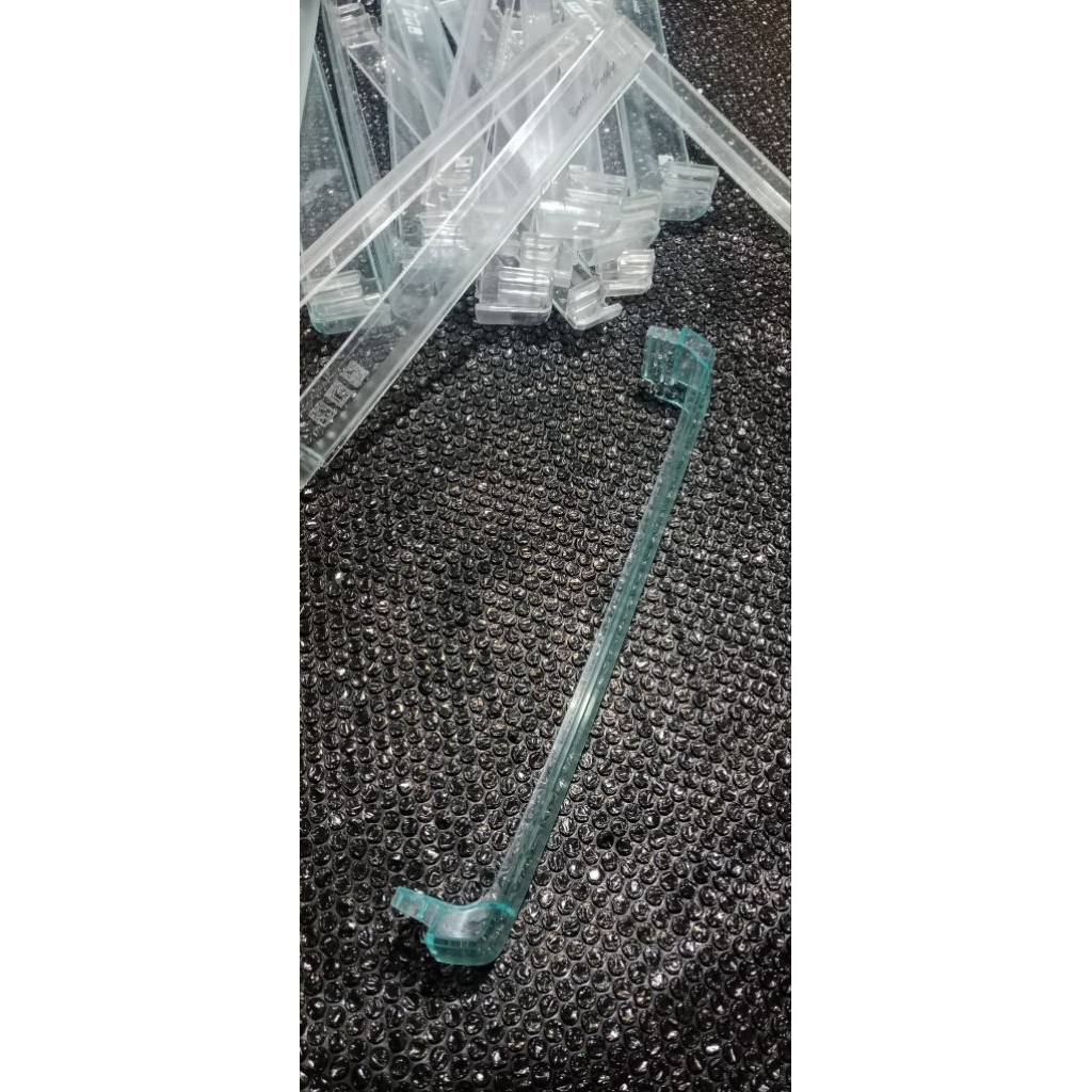 rak pintu kulkas polytron