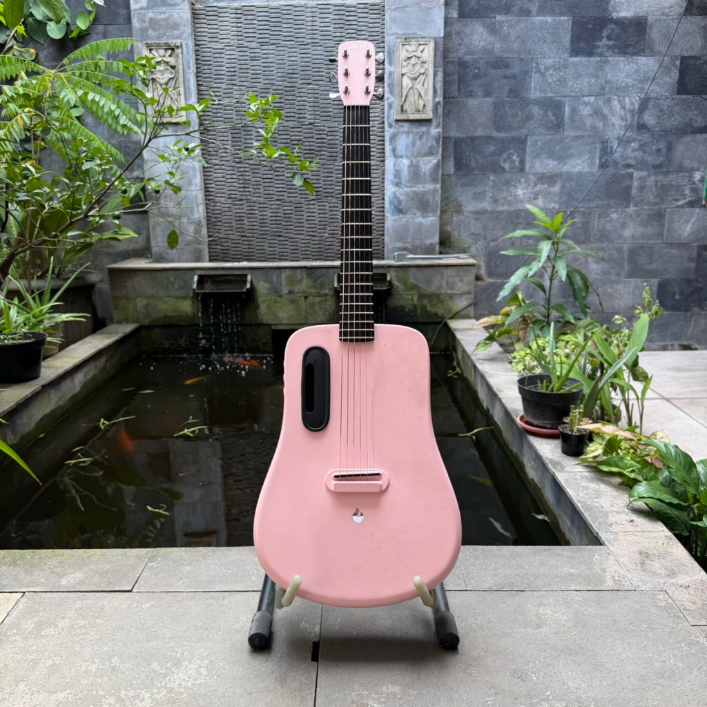 Lava Me 2 (Pink) Smart Guitar