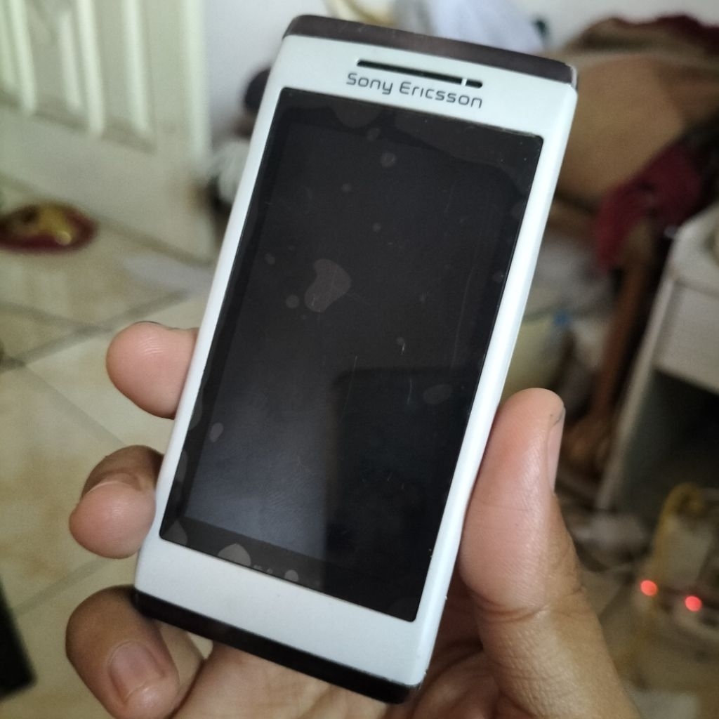 Sony Ericsson U10i Aino