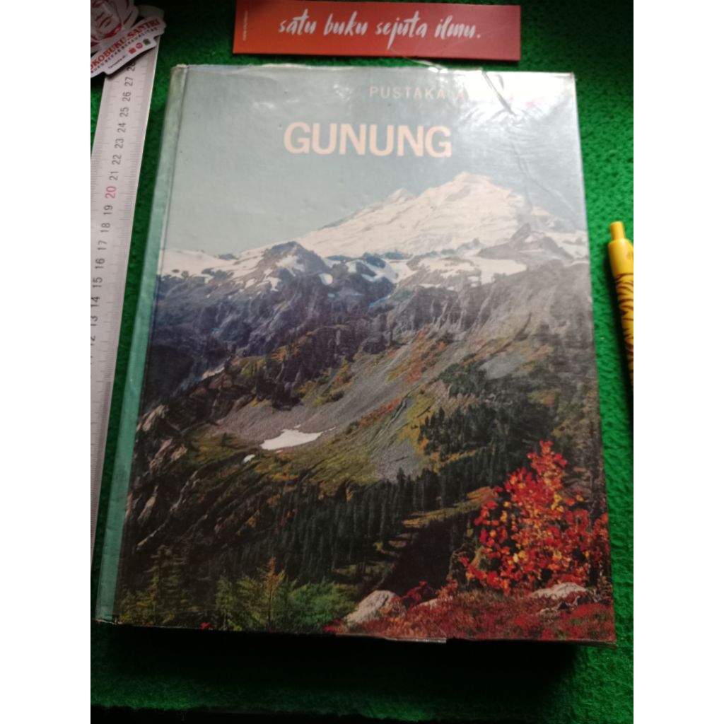 Buku Ensiklopedia Pustaka Alam Life : Gunung.