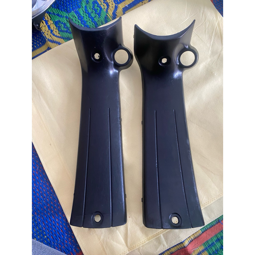 legshield kunci kontak tengah Yamaha Vega R lama original Second