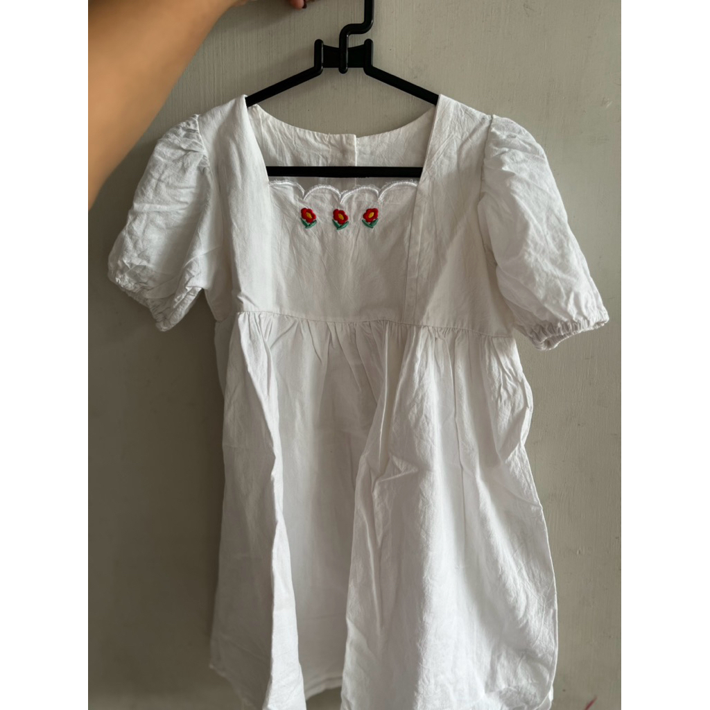 PRELOVED DRESS ANAK Katun/ Dress putih anak