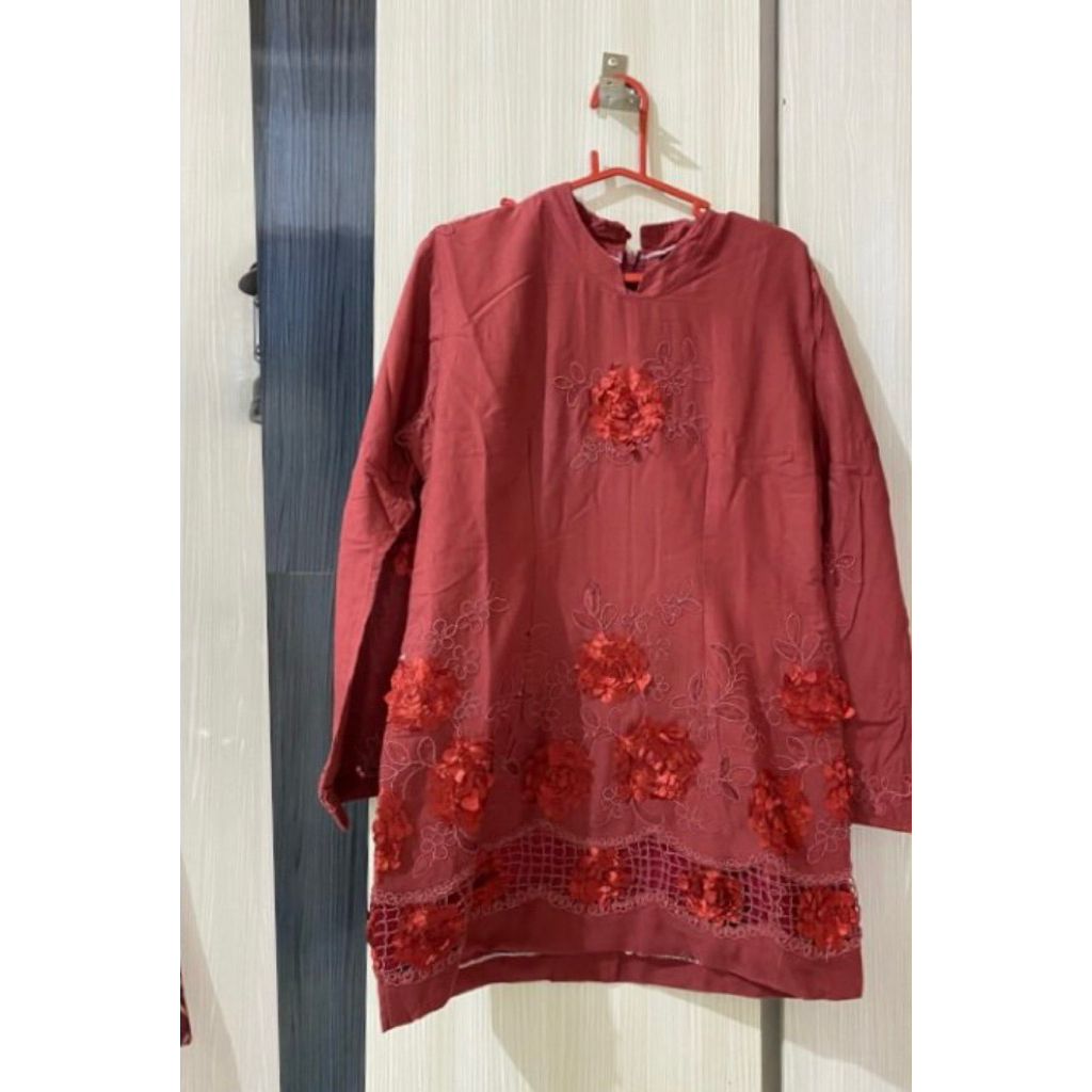 Baju kurung - preloved