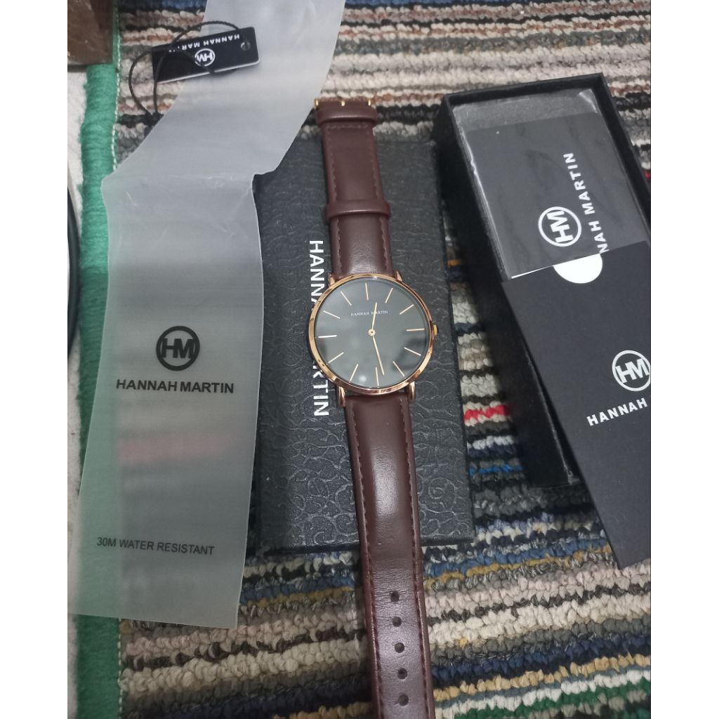 Jam Tangan Hannah Martin