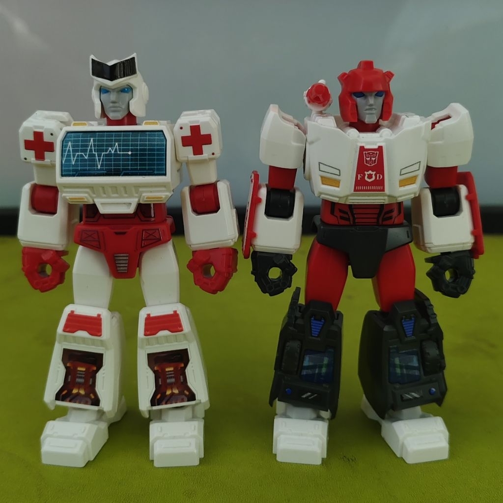 Blokees Transformers Ratchet + Red Alert