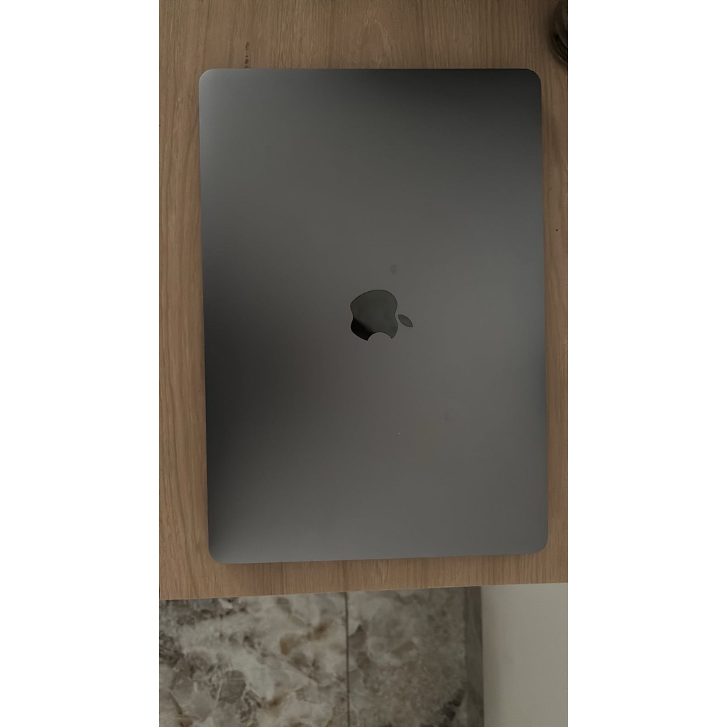 Macbook air m1 2020