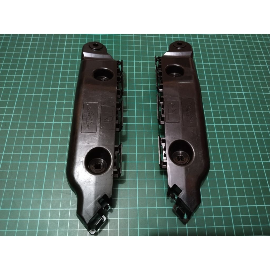 Breket Bemper Belakang Mobil Toyota Agya Ayla Original