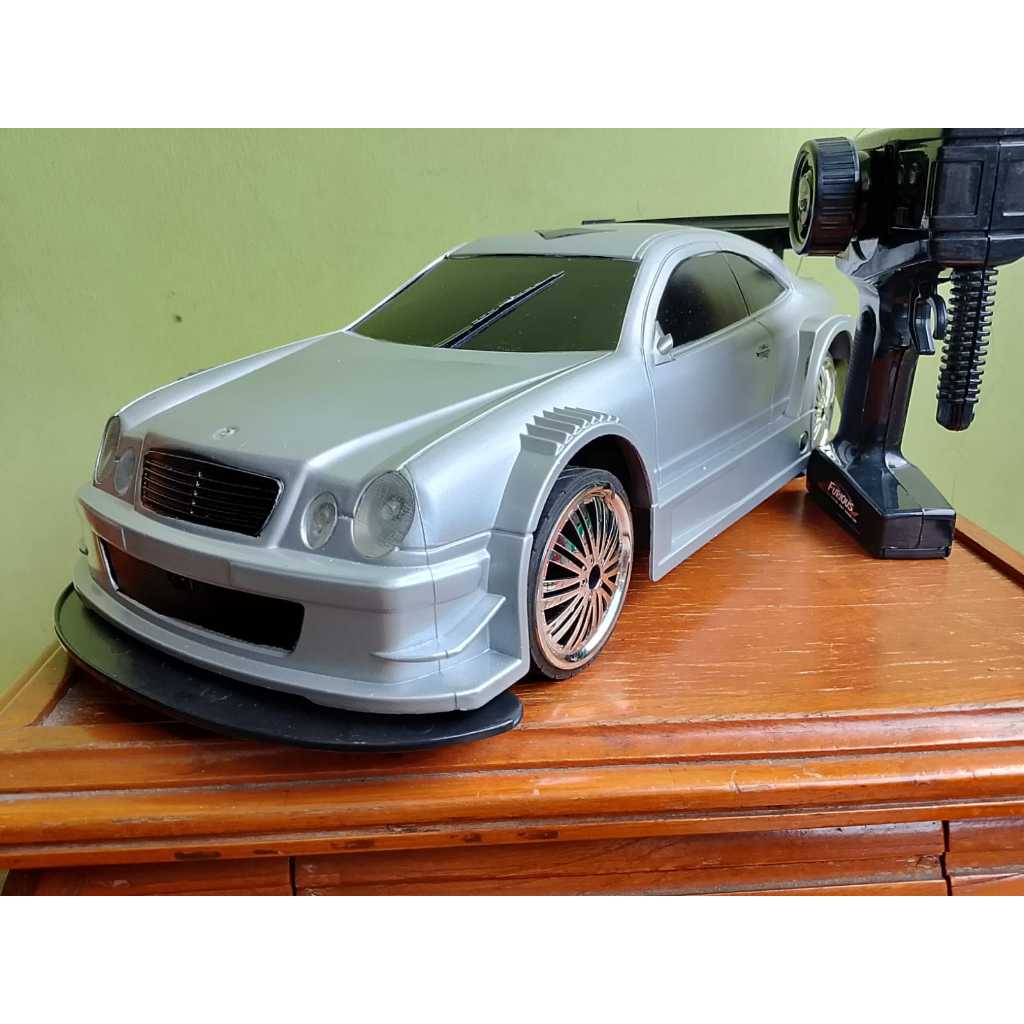 | RC DRFIT | SCALE 1:10 | VOLVO | MERCI | LIMITED EDITION |