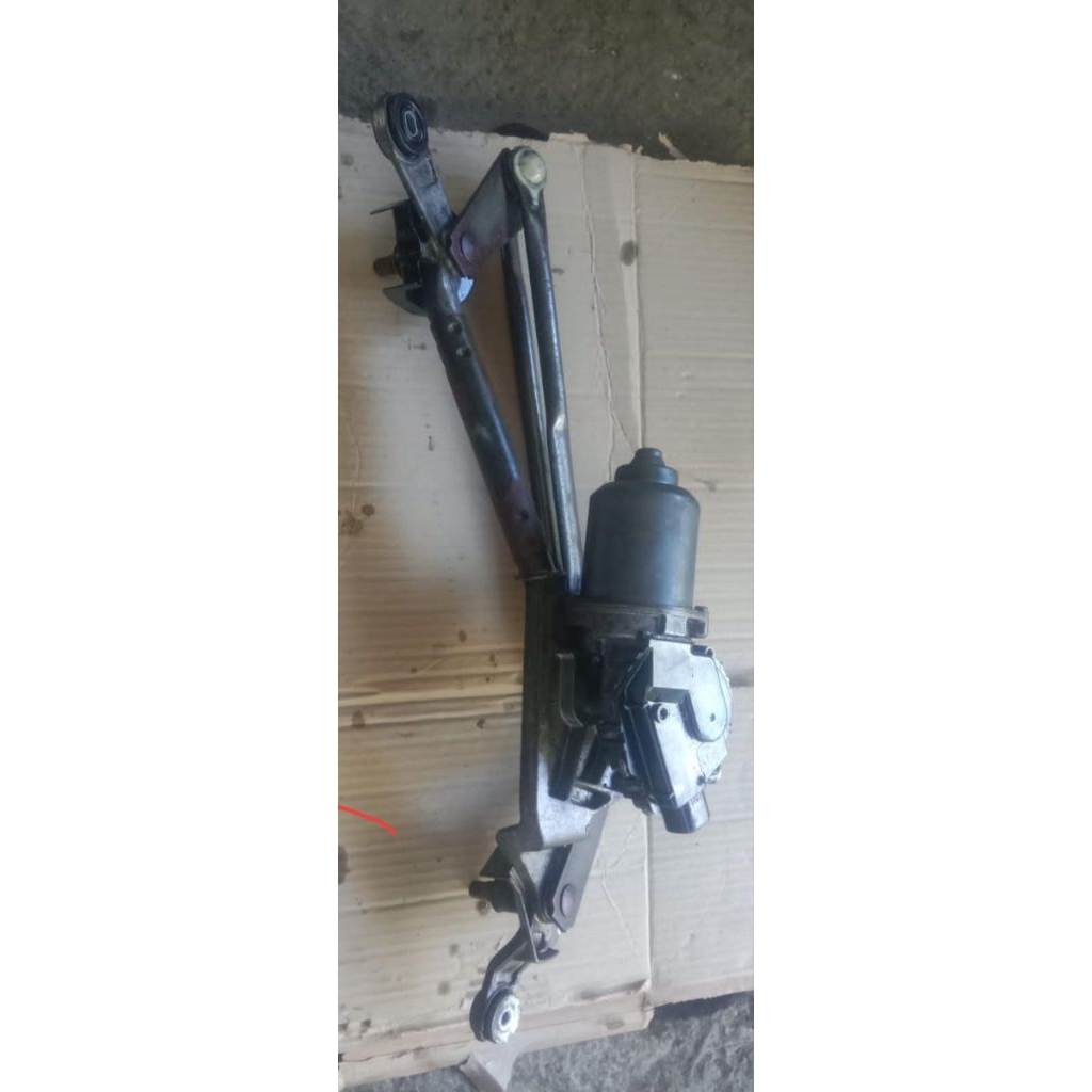 dinamo wiper vios gen 2