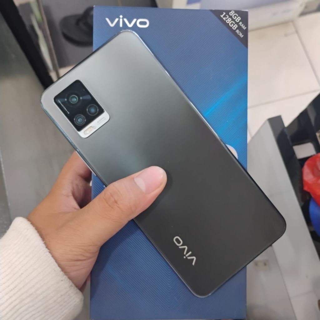 Vivo V20 8/128 GB Second Fullset